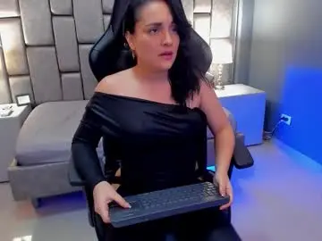 Chaturbate Free Live Porn of cata_joness
