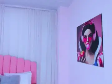 Chaturbate Live Sex Cam of maddy__bigboobs