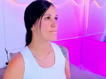 Chaturbate Live Sex Cam of miahansson