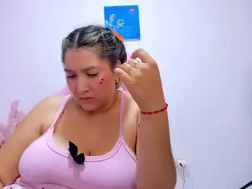 Chaturbate Live Sex Cam of soyqeen