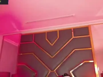 Chaturbate Sex Cam of scarletthott1