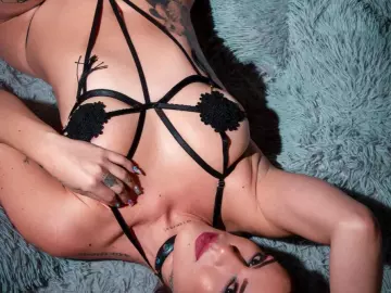 Cherry Nude Webcam of gaiiarosse