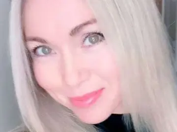 Cherry Adult Video Chat of elisagirl