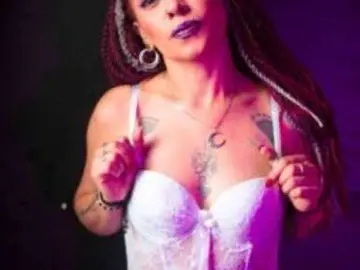 Cherry Live Sex Cam of staacy37