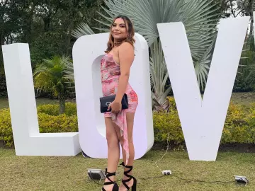 Cherry Private Sex Chat of aidawilliam