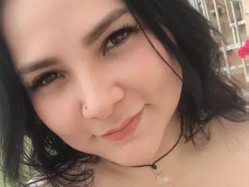 Cherry Free Live Porn of heatherbbw