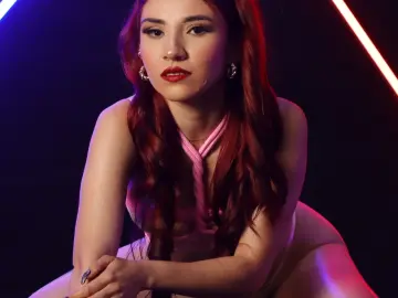 Cherry Best Webcam of lilaelliot