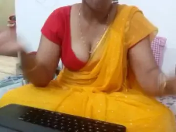 Dscgirls Adult Webcams of Gunita