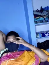 Dscgirls Live Sex Cam of indianhothyd