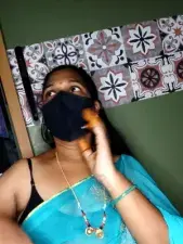 Dscgirls Adult Webcams of indianhothyd