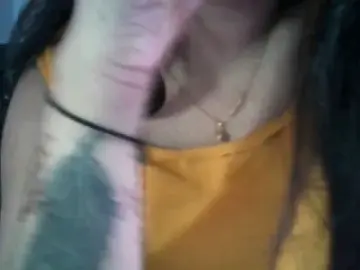 Dscgirls Adult Webcams of Julie