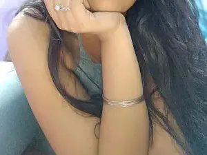 Dscgirls Adult Webcam of HOT_RESHMA