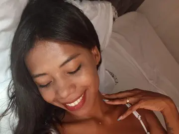 Imlive Sex Chat of RoxanaQueenBlue