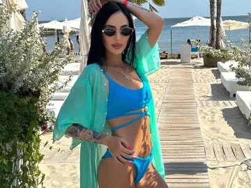 Imlive Free Live Porn of CandyJeane
