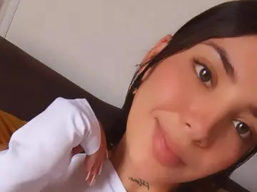 Imlive Sex Chat of Alina_Ospina