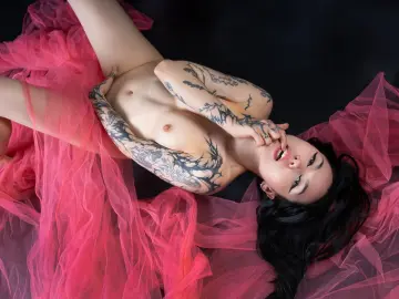 Imlive Adult Webcams of AdelineValentine
