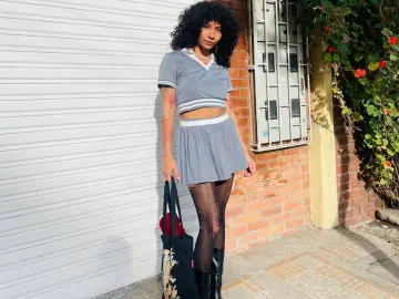 Imlive Sex Cam of Charlotte_Monroe