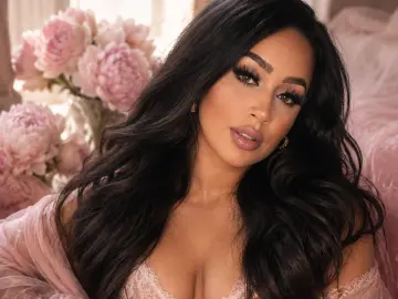 Imlive Best live sex cam show of sharlinmoreva