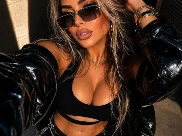 Imlive Private Sex Chat of SamanthaRogue