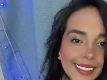 Imlive Best live sex cam show of Carolaine