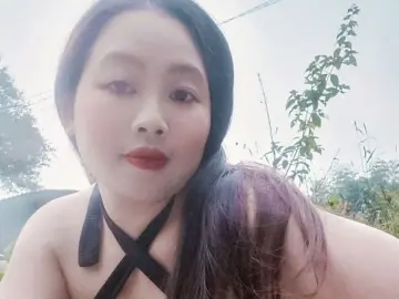 Imlive Watch Live Sex Cams of Paula90