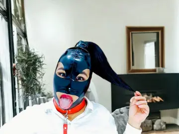 Imlive Sex Chat of SaraCastle01