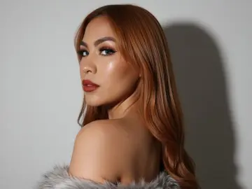 Imlive Free Live Porn of SaraCastle01