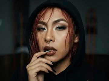 Imlive Sex Chat of SaraCastle01