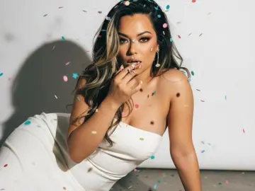Imlive Sex Cam of kitttty4play