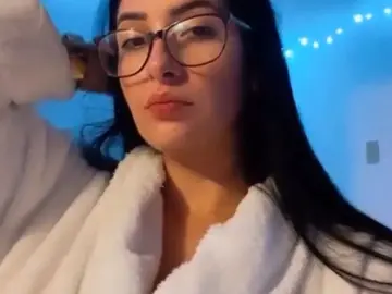 Imlive Adult Video Chat of Sophie_Rivers