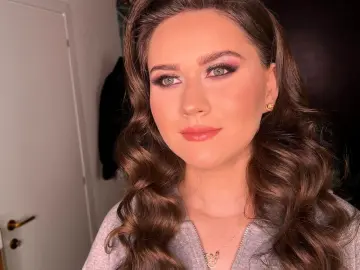 Imlive Best live sex cam show of AlvaGreer