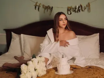 Imlive Live Sex of LusiAimee