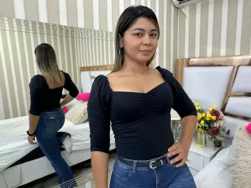 Imlive Free Live Porn of CarlyHamilton1