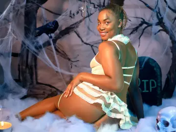 Imlive Live Sex of AvaLuccis