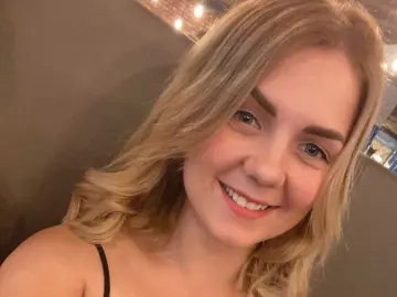 Imlive Best live sex cam show of KiraWork