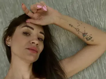 Imlive Best live sex cam show of Ninele