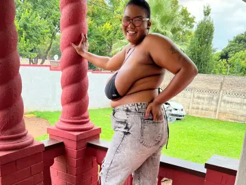Imlive Watch Live Sex Cams of GiantTitts