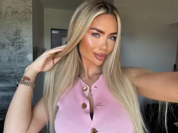 Tatoo milf cams