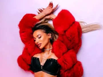 Livejasmin Free Live Porn of Caroline