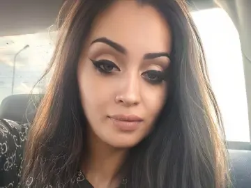 Livejasmin Live Sex of GiuliaLarry