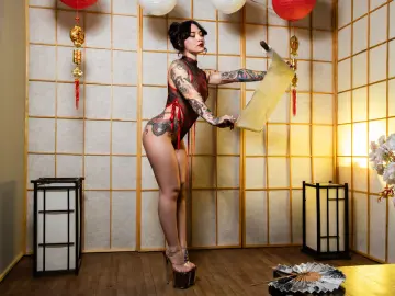 Tatoo milf cams