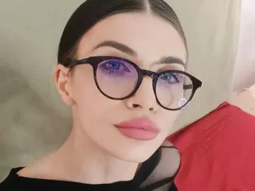 Shaved milf cams