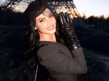 Livejasmin Sex Chat of AngelinaKunis