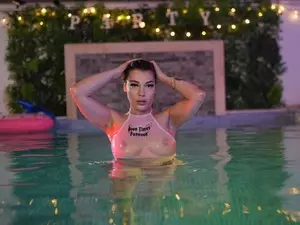 Myfreecams Adult Webcam of SophieSin_