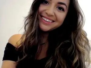 Myfreecams Free Live Porn of AlyssaShy