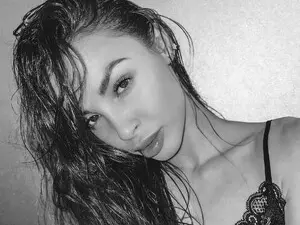 Myfreecams Adult Webcams of Kirsten_D