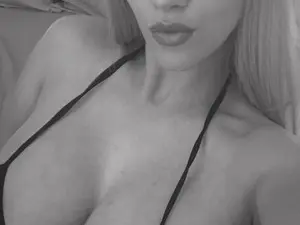 Myfreecams Live Porn of Lara_K
