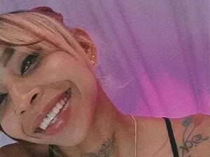 Myfreecams Live Sex of Rubi_daniells