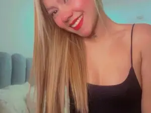 Myfreecams Adult Webcam of Saritaa__