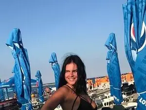 Myfreecams Live Sex of RianaCrystal